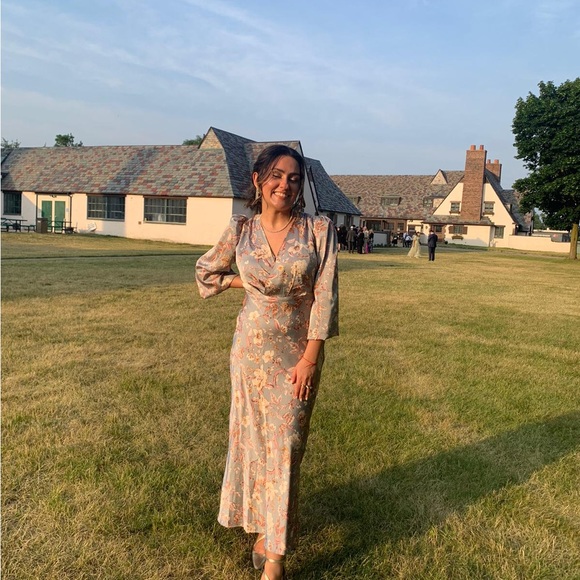 Astr The Label Floral Slate Blue/ Grey dress - Picture 3 of 4